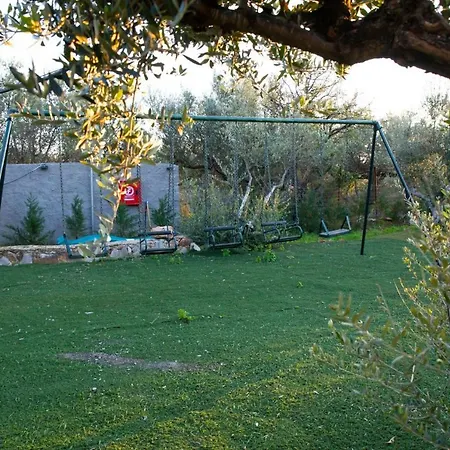 Gi - Ktima Xymitadi, Lovely 2 Bedroom Mezonette بيت للعطل Pírgos Dhiroú